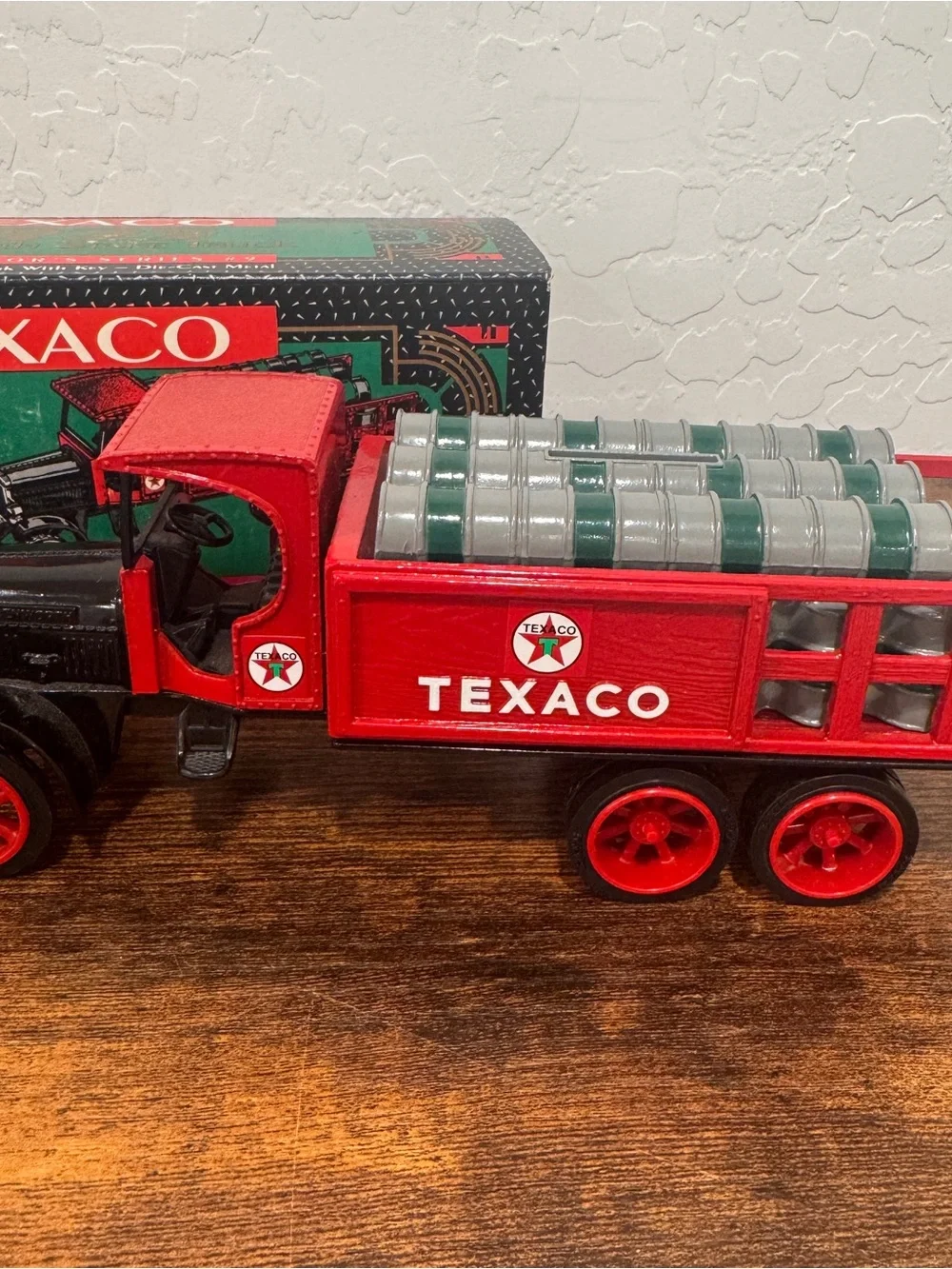 Texaco 1925 Kenworth Stake Truck 1992 Ertl Diecast #9 In Box